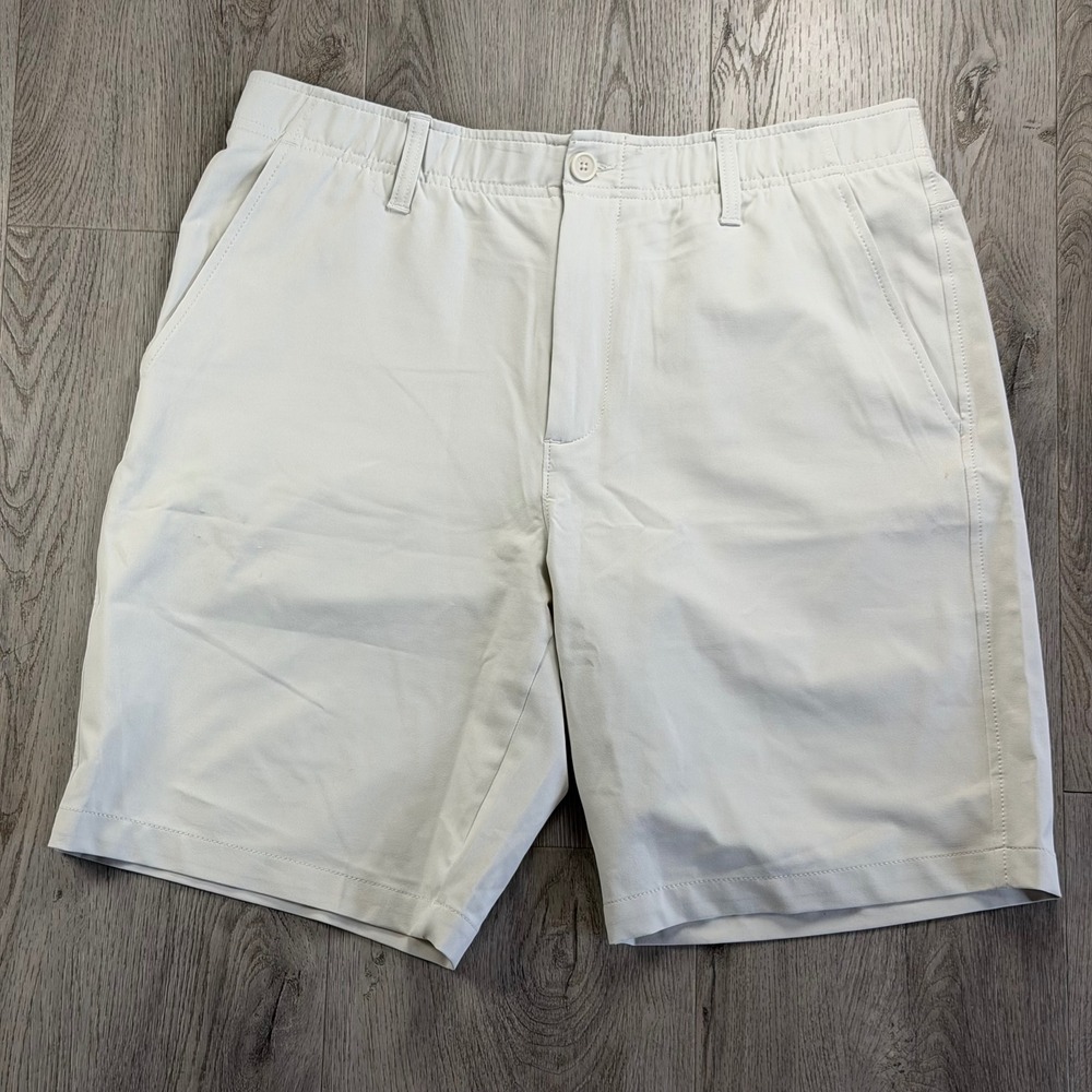 Under Armour Mens Performance Golf Shorts Beige Size 36 Flat Front Athletic
